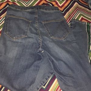 Divided Jeans - Barely worn jeans Divided Jeans - Barely worn jeans